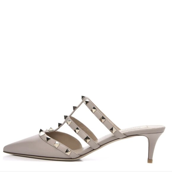 VALENTINO GARAVANI Rockstud Patent Leather Mules 50MM, size 38.5, color Poudre - Picture 3 of 12